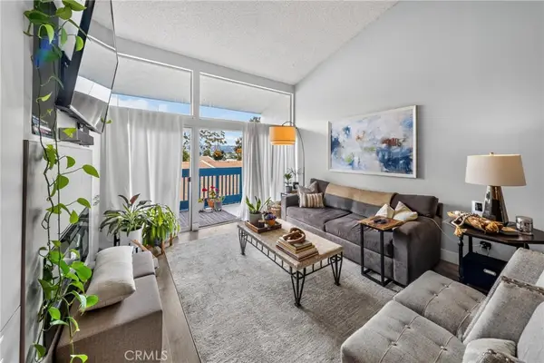 800 Camino Real #302, Redondo Beach, CA 90277