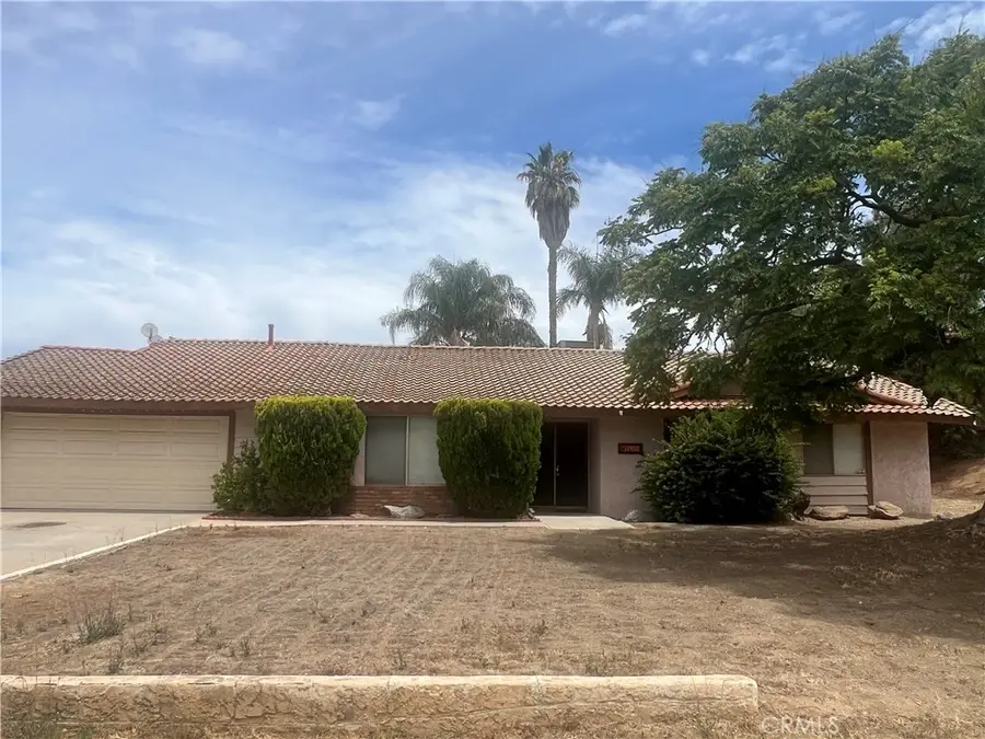 17450 Paula, Riverside, CA 92504 - #2