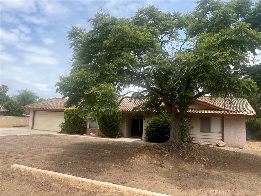 17450 Paula, Riverside, CA 92504 - #3