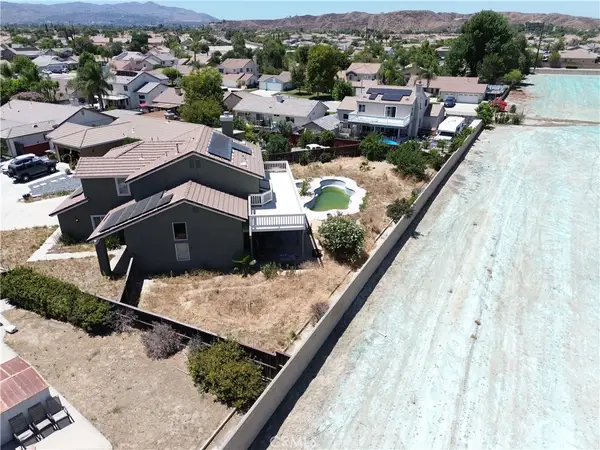 1912 Medoc, San Jacinto, CA 92583