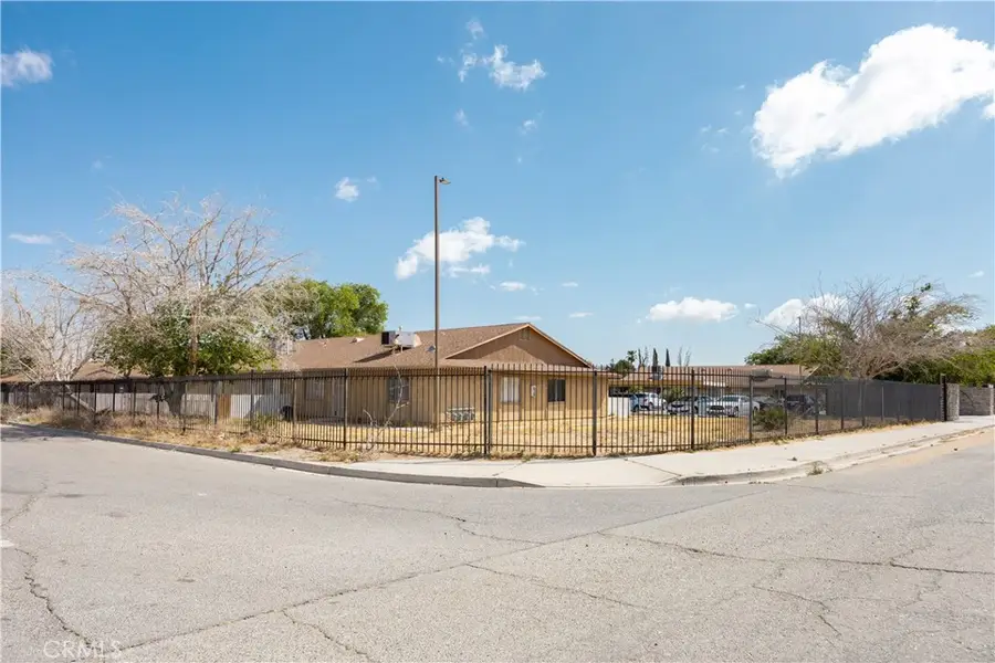 11200 Chamberlaine, Adelanto, CA 92301 - #2