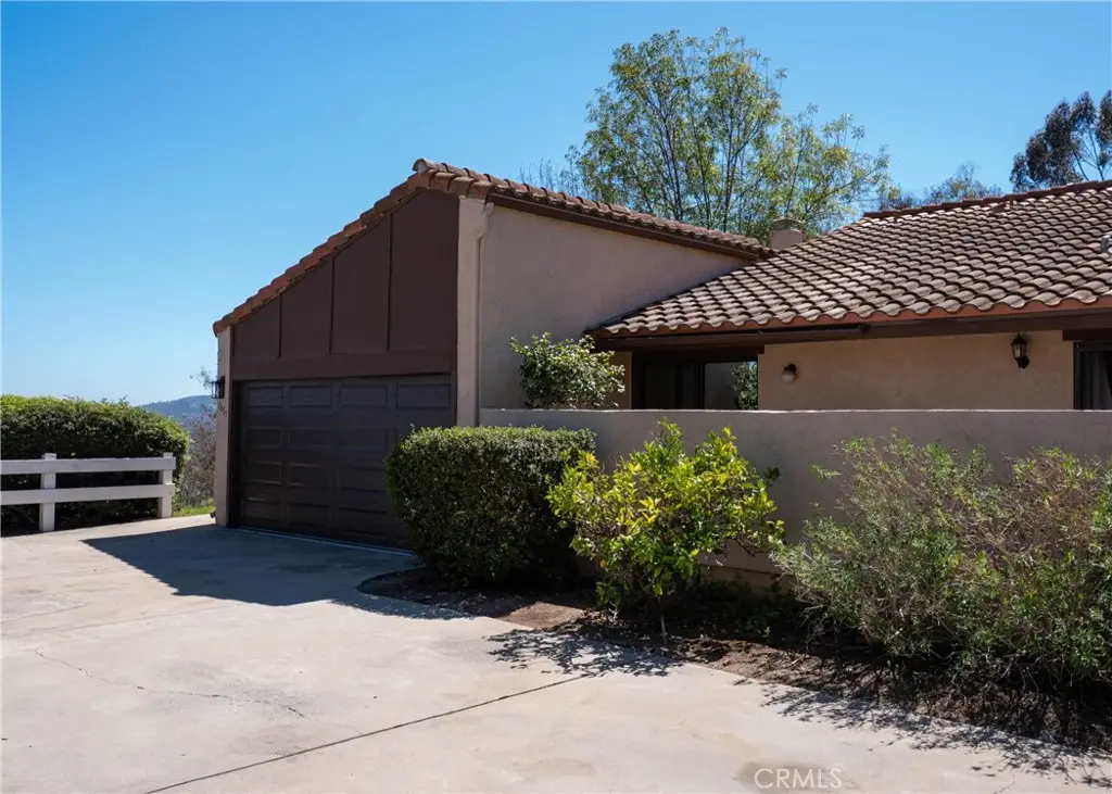 2055 Earl Glen, Escondido, CA 92026 - #1