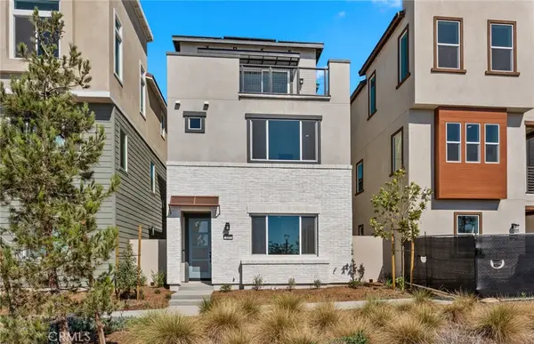 105 Moody, Irvine, CA 92618