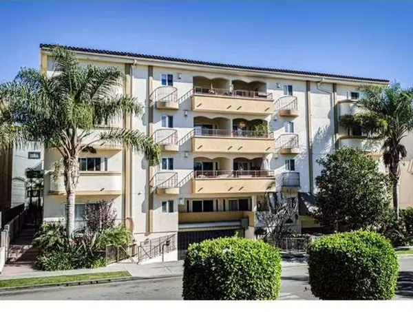 1828 Glendon Avenue, Los Angeles, CA 90025
