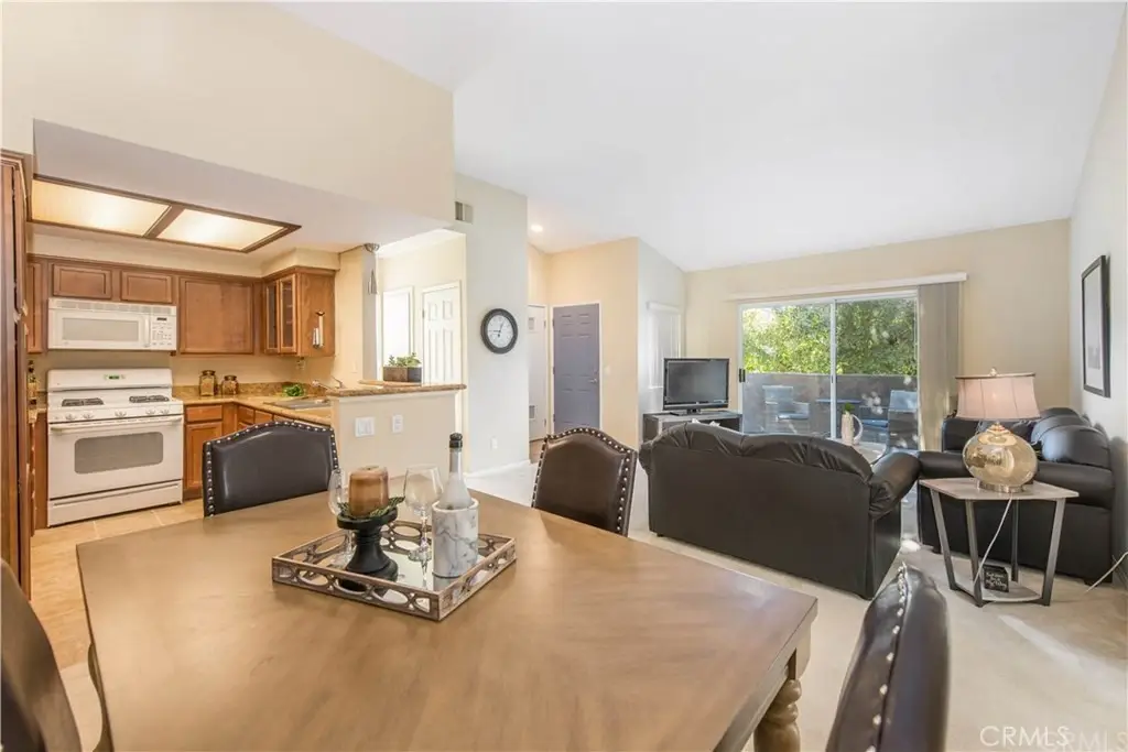 200 E Alessandro #47, Riverside, CA 92508 - #1