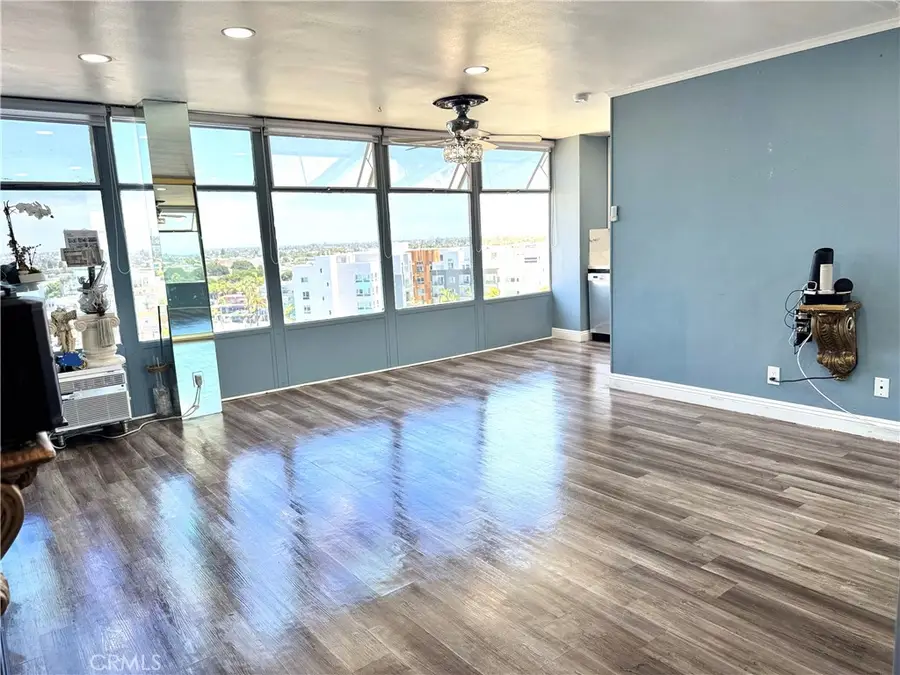 100 Atlantic #1012, Long Beach, CA 90802 - #2