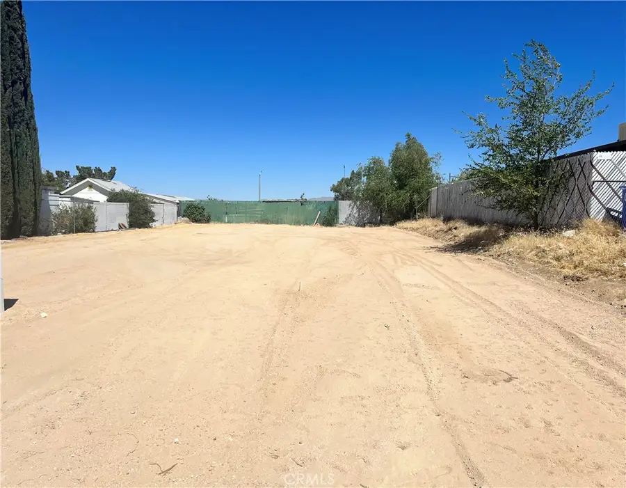 14005 Victoria Drive, Victorville, CA 92395 - #2