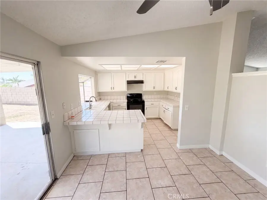 2796 Shiells, Riverside, CA 92509 - #2