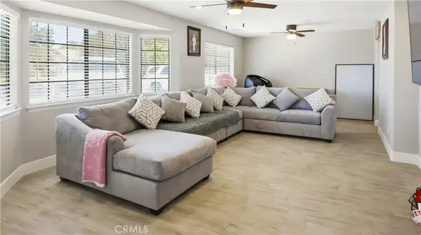 8755 Lassen Ave, Hesperia, CA 92345