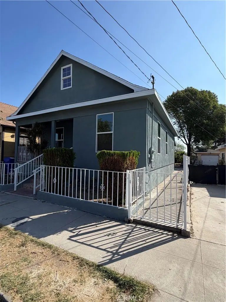 261 Kendall Avenue, San Bernardino, CA 92410 - #1