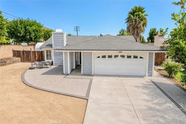 198 N Pennsylvania St, Lake Elsinore, CA 92530