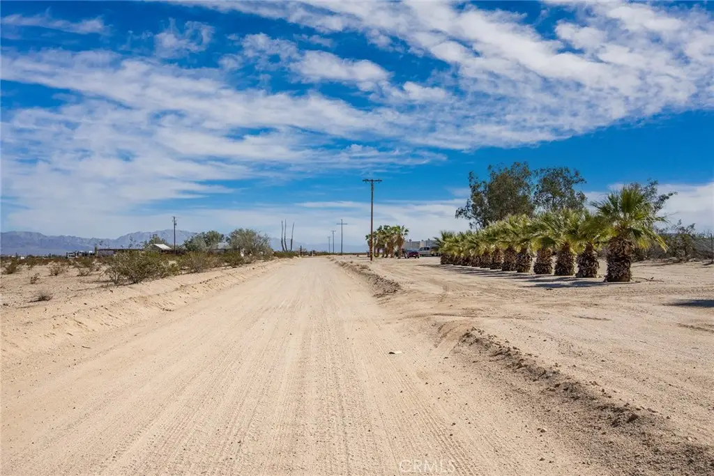 76400 Diamond Bar Road, Twentynine Palms Yucca Valley, CA 92277 - Image #1