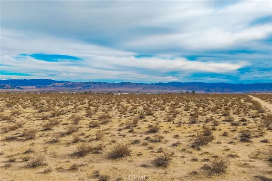 62155 Moonlight Mesa Street, Joshua Tree, CA 92252 - Image #2