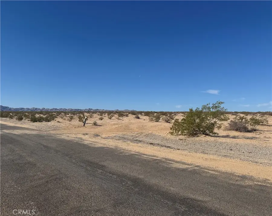 3492 Meldora Avenue, Twentynine Palms Yucca Valley, CA 92277 - Image #2