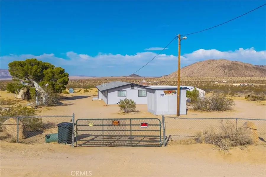 4773 Shawnee Trail, Landers, CA 92285 - #2