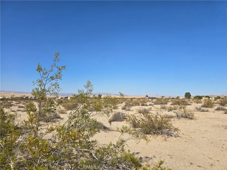 6769 Maude Adams, Twentynine Palms, CA 92277 - Image #2