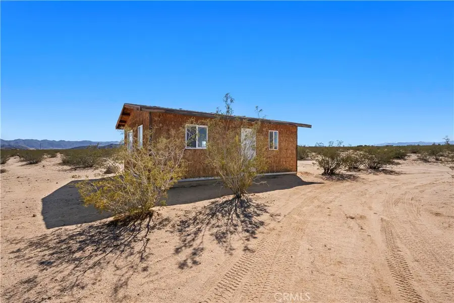 66411 Pole Line Road, Joshua Tree, CA 92252 - Image #2