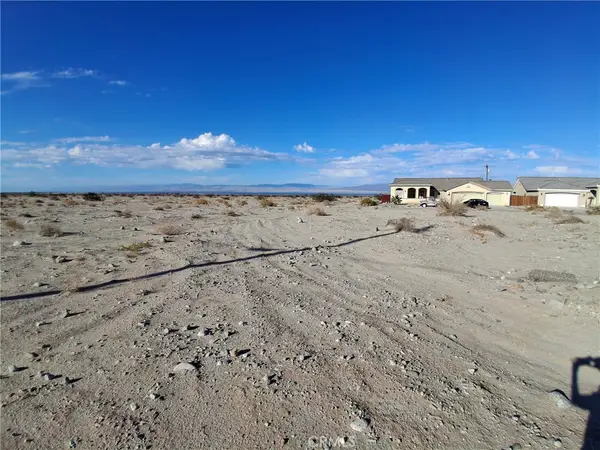 1461 Stamford, Thermal, CA 92274