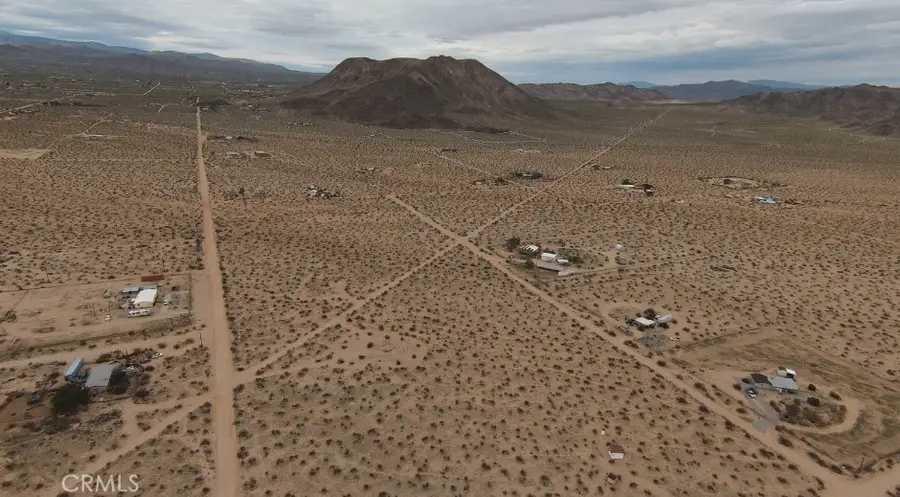 60396 Lorraine, Landers, CA 92285 - #2