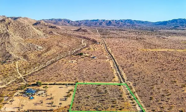 7645 La Contenta Road, Joshua Tree, CA 92252