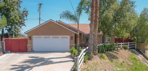 29622 La Cresta Drive, Canyon Lake, CA 92587