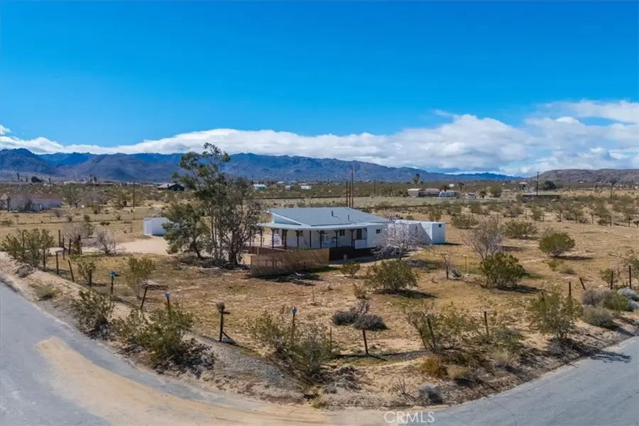 4914 Flamingo Avenue, Joshua Tree, CA 92252 - #2