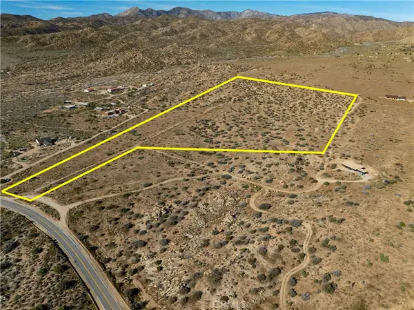 51856 Trails End, Pioneertown, CA 92268