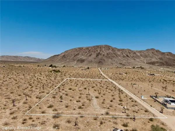 1903 Osgood Avenue, Landers, CA 92285