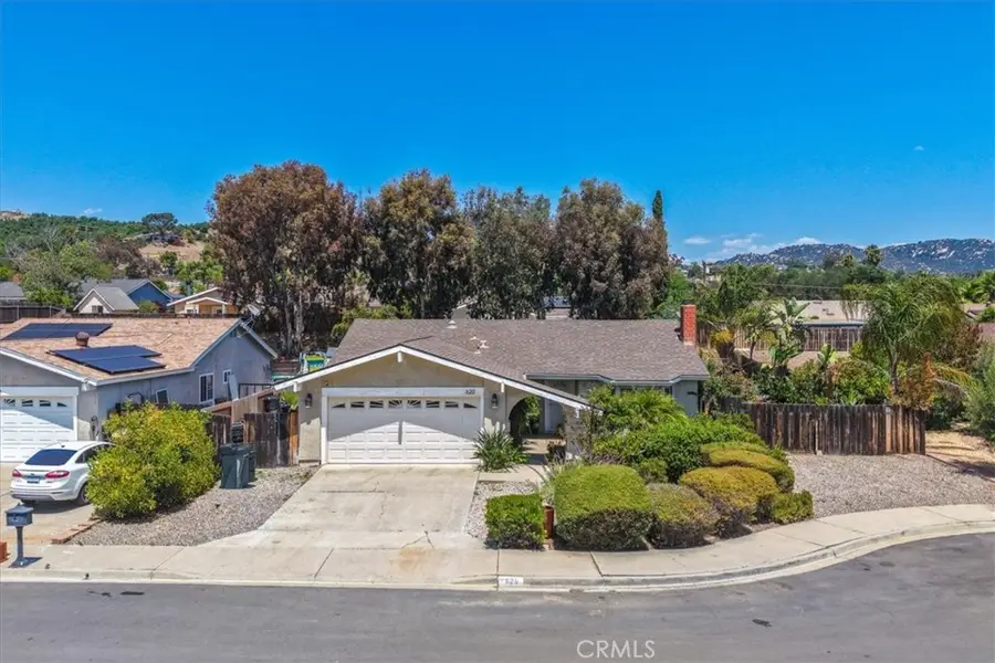 620 Meadow Grove Place, Escondido, CA 92027 - #2