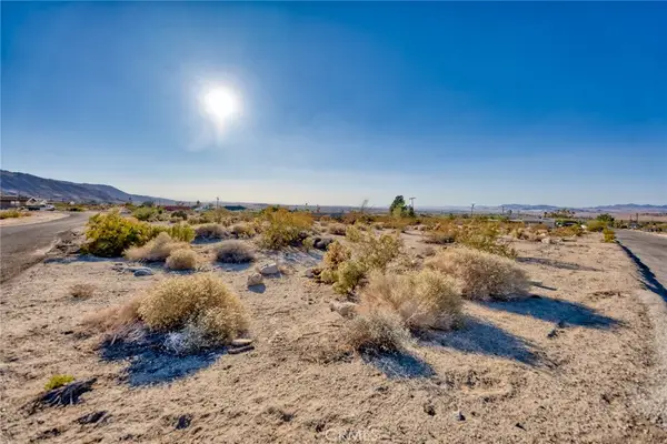 7434 Persia Ave, 29 Palms, CA 92277