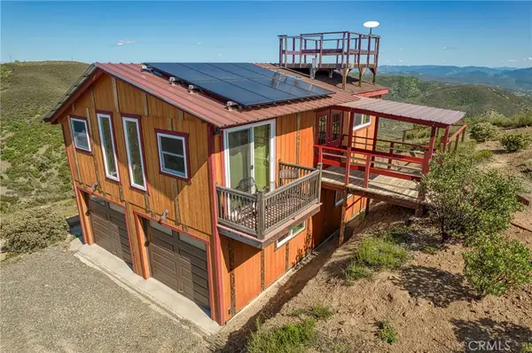 864 Watertrough Road, Clearlake Oaks, CA 95423