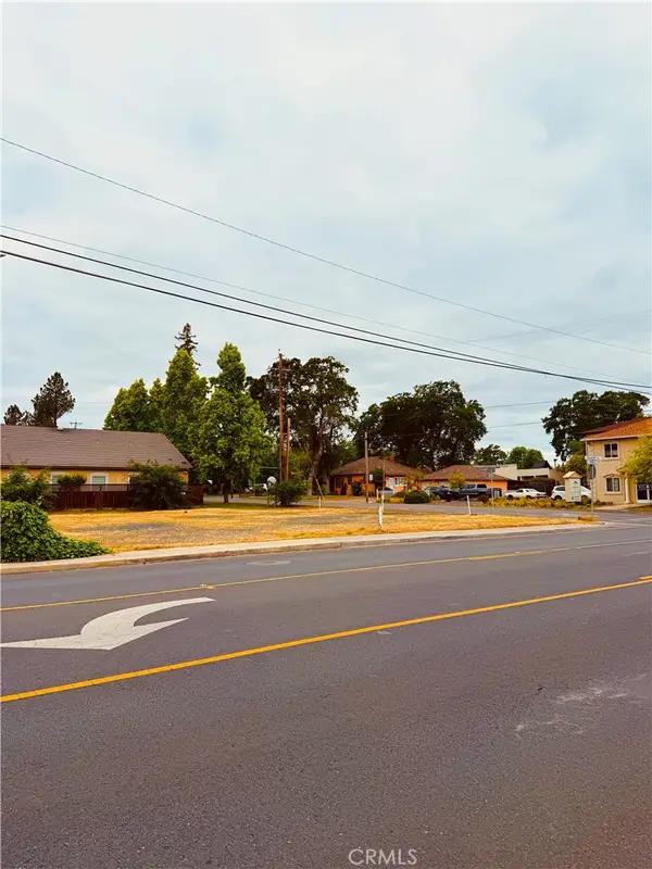 1095 N Main, Lakeport, CA 95453