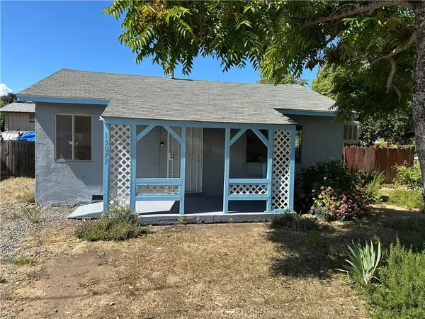 13077 1st, Clearlake Oaks, CA 95423