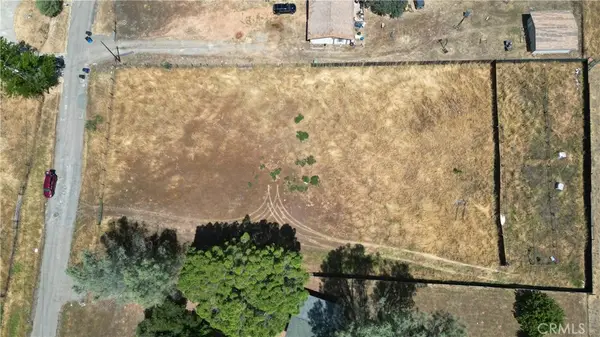 2522 River View Rd, Clearlake Oaks, CA 95423