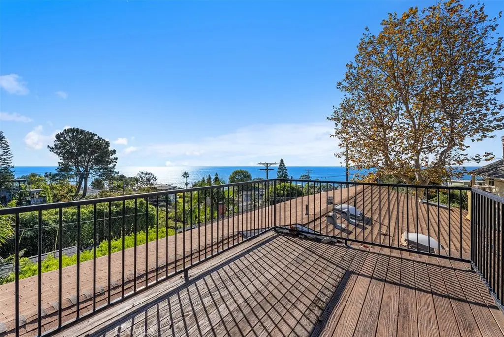 31706 Scenic, Laguna Beach, CA 92651 - #1