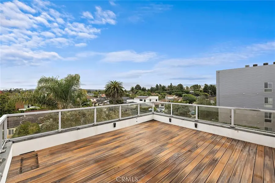 4151 Redwood Avenue #106, Los Angeles, CA 90066 - #3