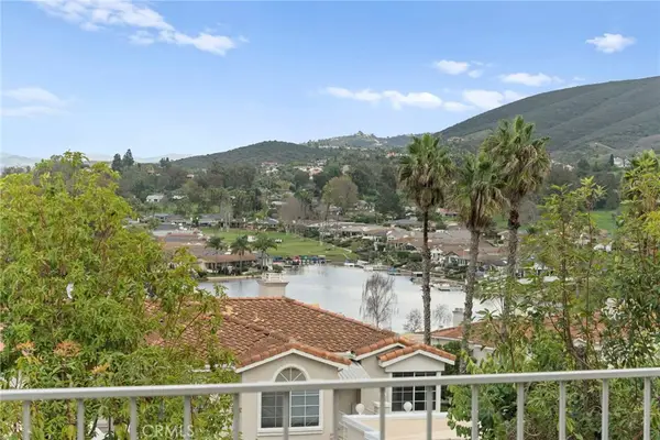 1652 Via Ocioso, San Marcos, CA 92078