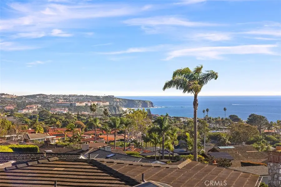 2 N Vista De La Luna, Laguna Beach, CA 92651 - #3