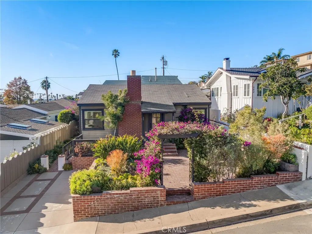 252 Chiquita, Laguna Beach, CA 92651 - #1