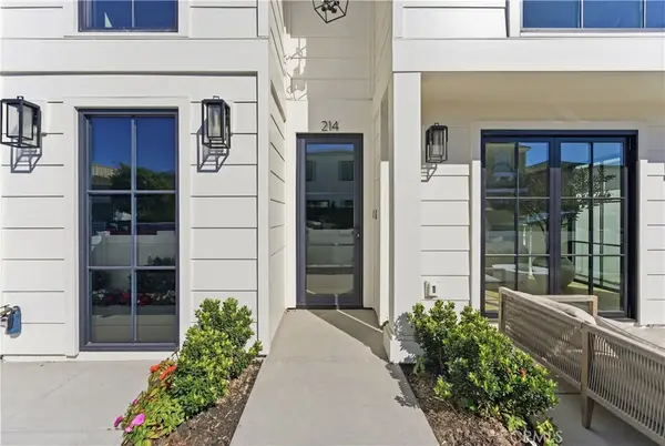 214 Abalone Avenue, Newport Beach, CA 92662