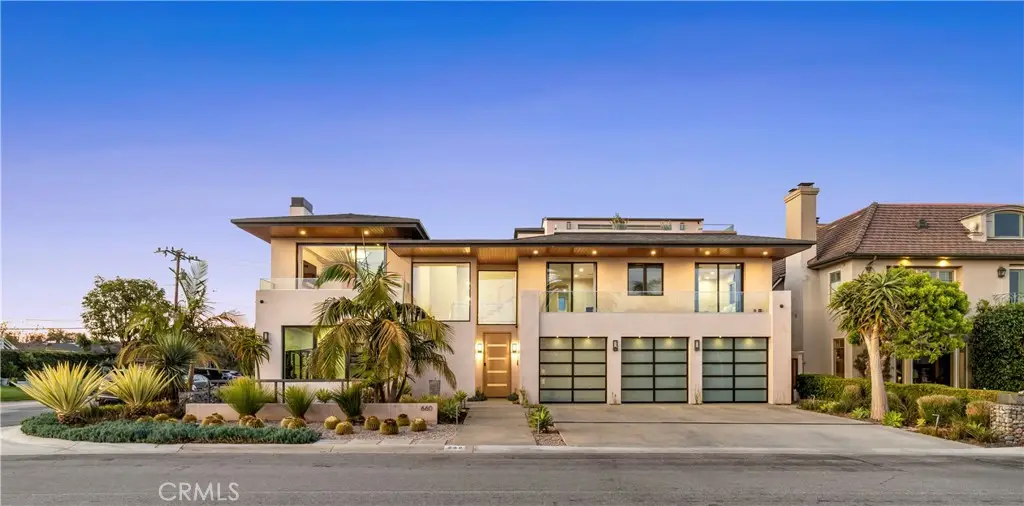 660 Kings Road, Newport Beach, CA 92663 - #1