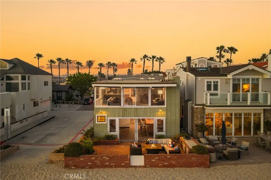 6910 W Oceanfront, Newport Beach, CA 92663 - #3