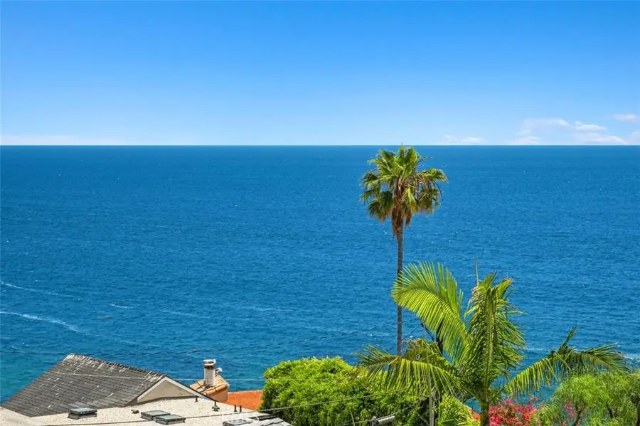 31868 Circle Dr., Laguna Beach, CA 92651 - #2
