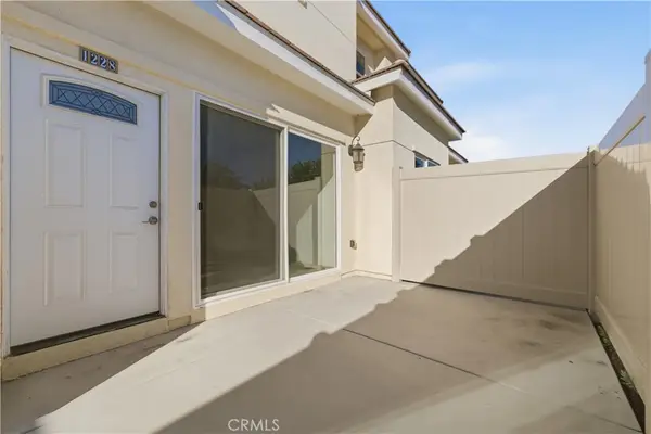 1228 S San Antonio Avenue, Pomona, CA 91766