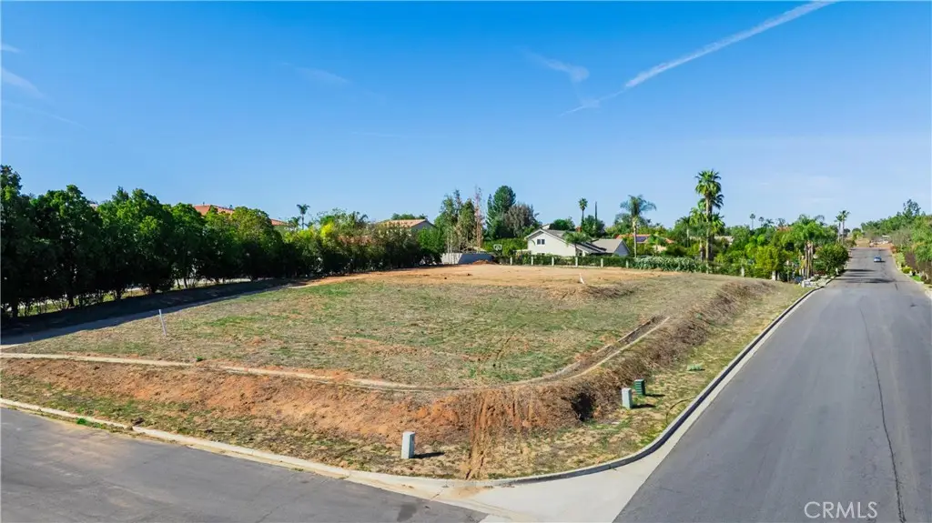 16460 Landon Court, Riverside, CA 92504 - #1