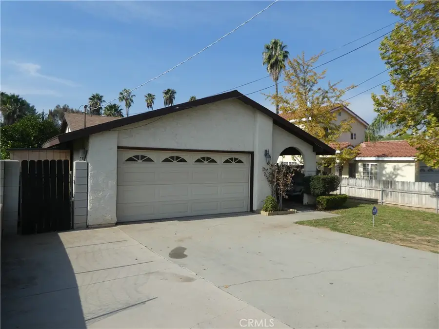 3842 Ridge Road, Riverside, CA 92501 - Image #2