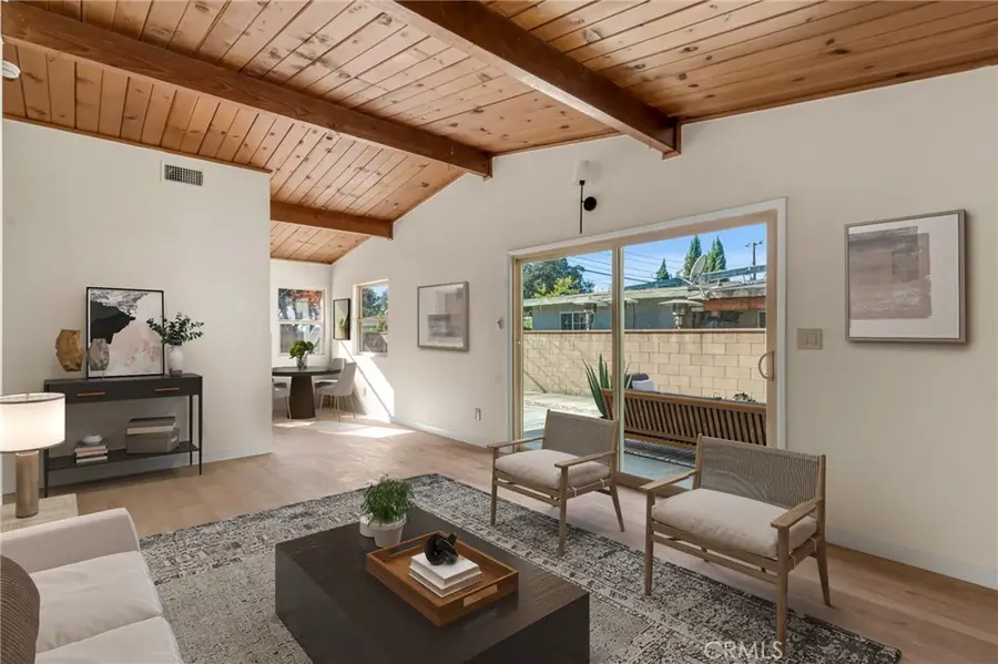 716 E Hanks, Azusa, CA 91702 - Image #2