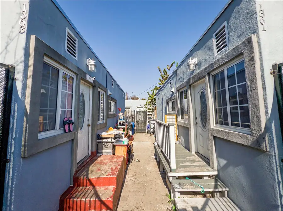 1361 W Vernon Avenue, Los Angeles, CA 90037 - Image #3