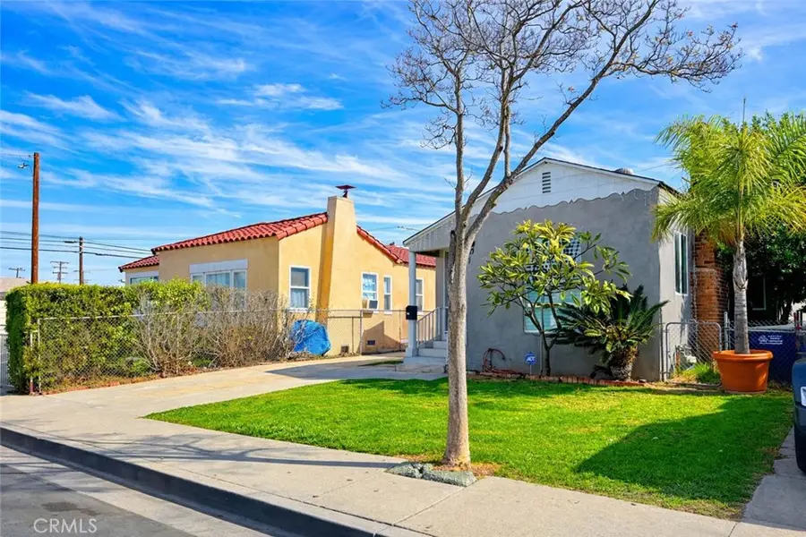 404 S Woods Avenue, East Los Angeles, CA 90022 - #3