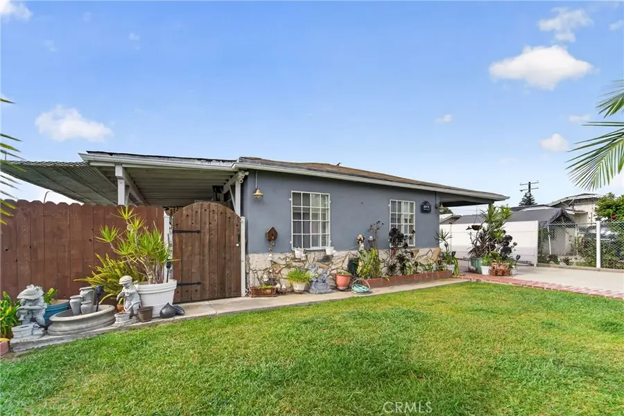 400 West Maple Street, Compton, CA 90220 - #2